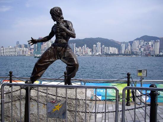 アベニュー・オブ・スターズ